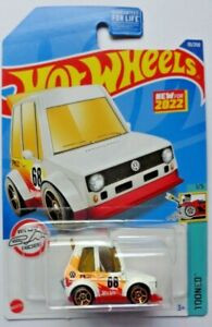 Hot Wheels 2021 TOONED 1/5 Tooned' Volkswagen Golf MK1 10/250